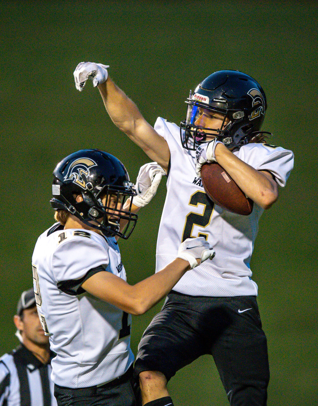 The Warriors dominated the Spiders 49-21.